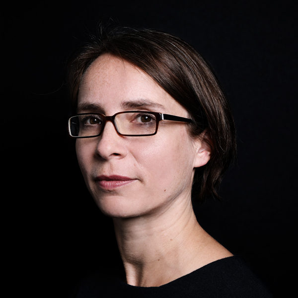 Andrea Binsfeld is an Associate Professor at the Institute of History IHIST